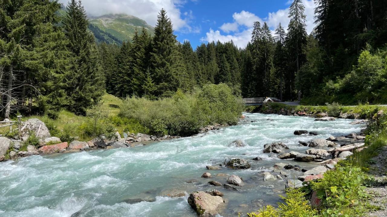 Ferienwohnung Mit Idyllischer Aussicht Klosters Eksteriør billede